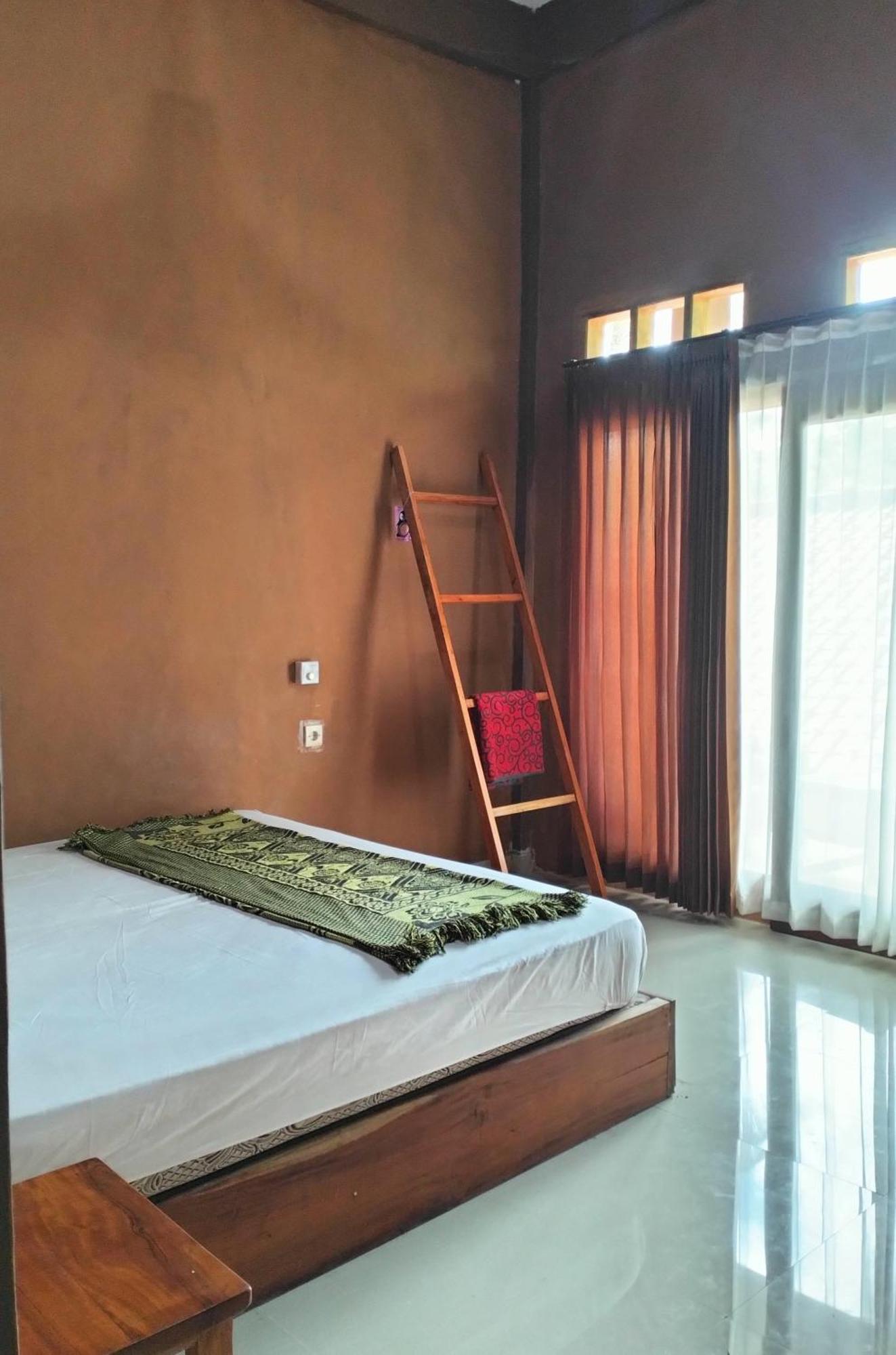 Fullmoon Homestay Kuta  Extérieur photo