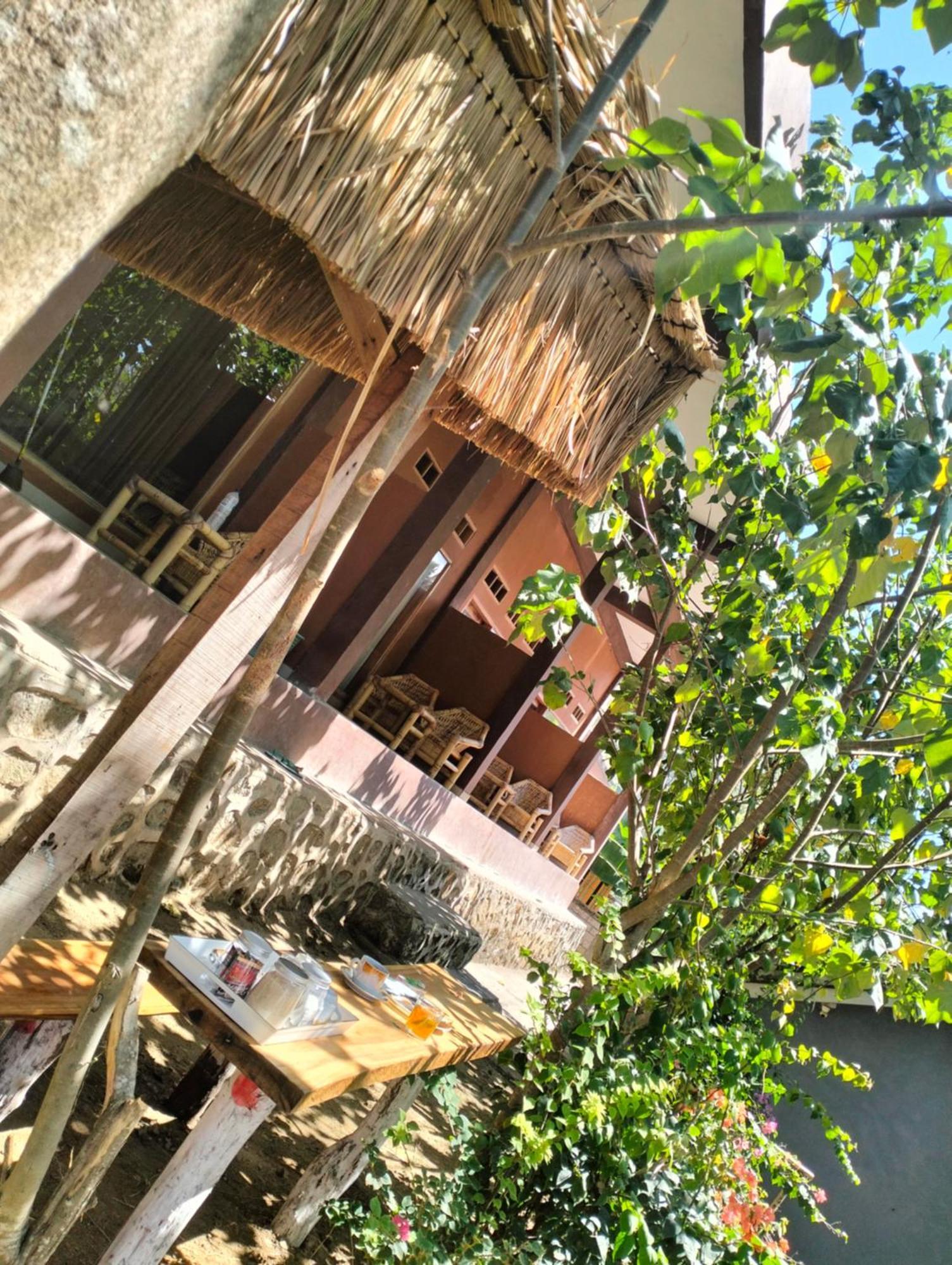 Fullmoon Homestay Kuta  Extérieur photo