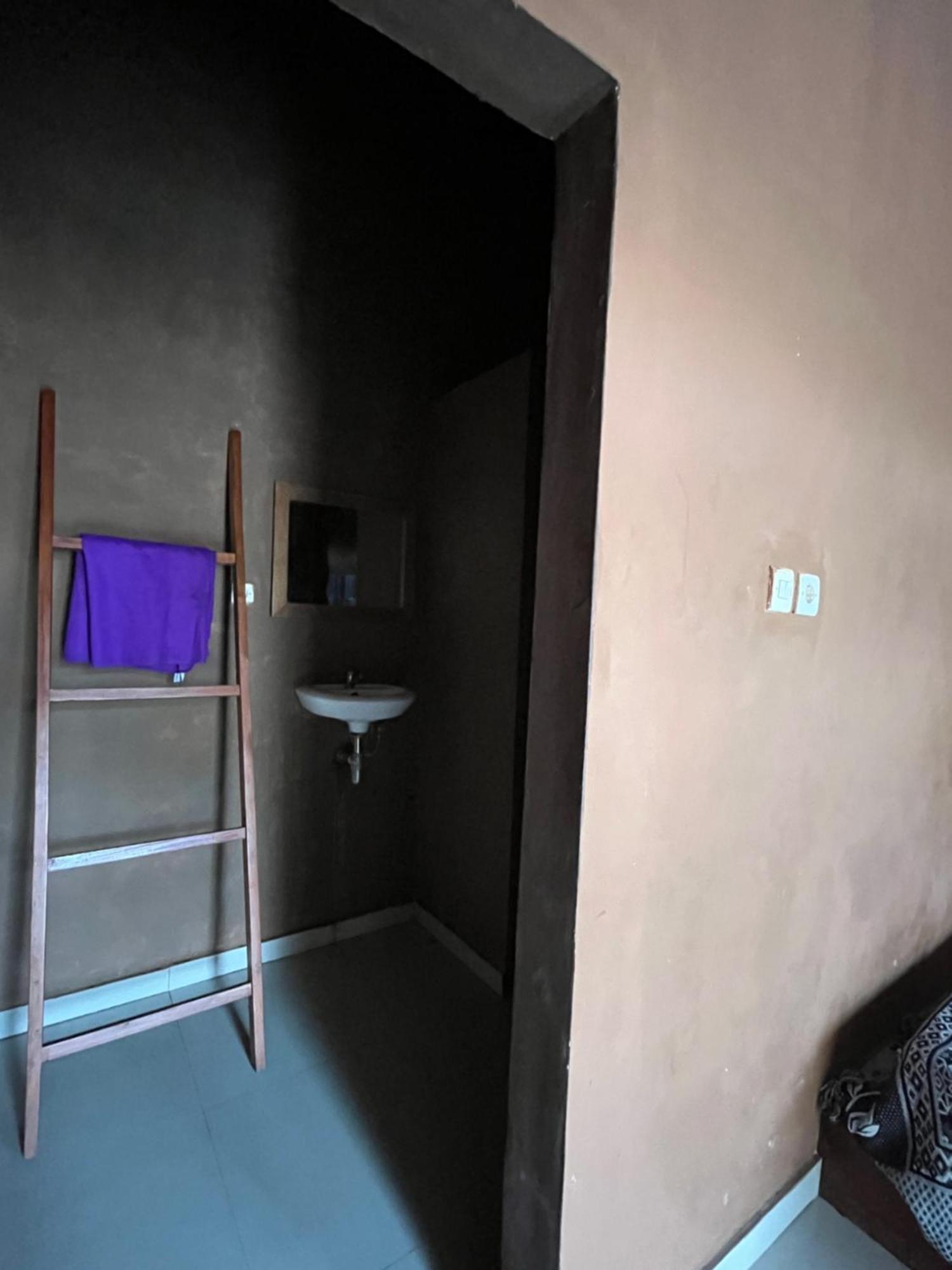 Fullmoon Homestay Kuta  Extérieur photo