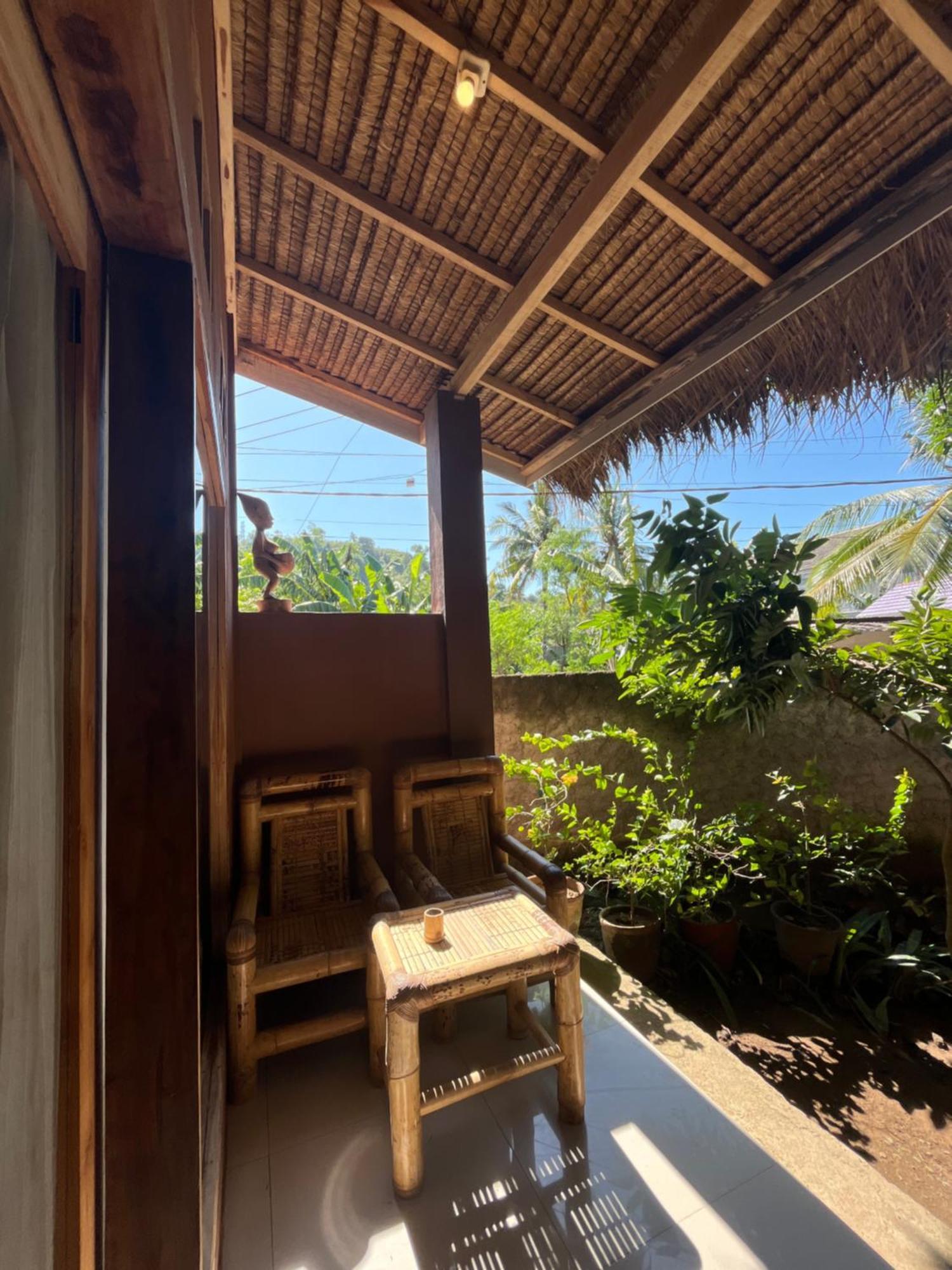 Fullmoon Homestay Kuta  Extérieur photo